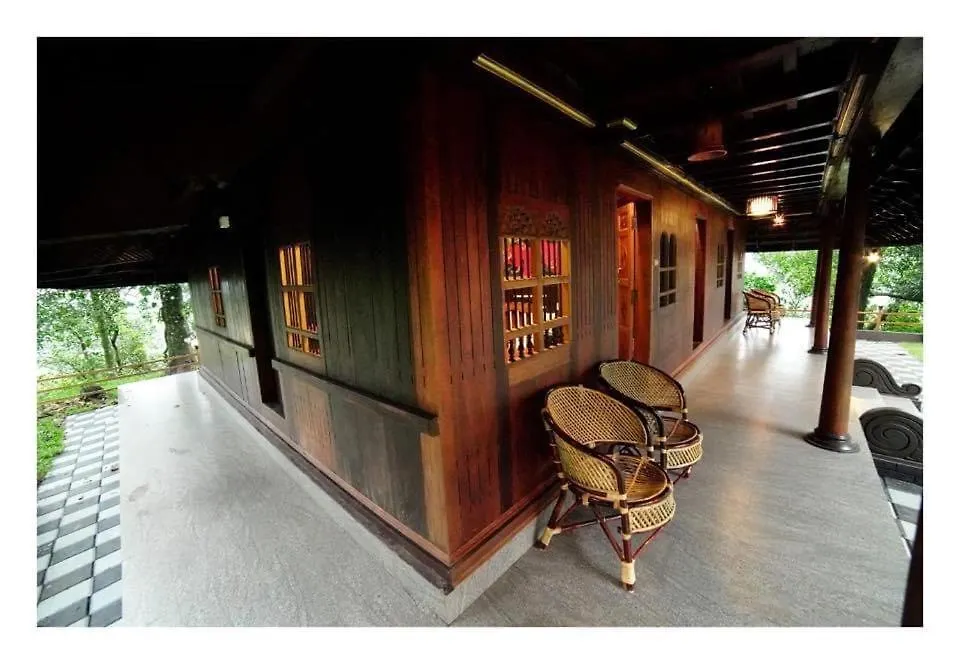 Traditional Kerala Villa Munnar
