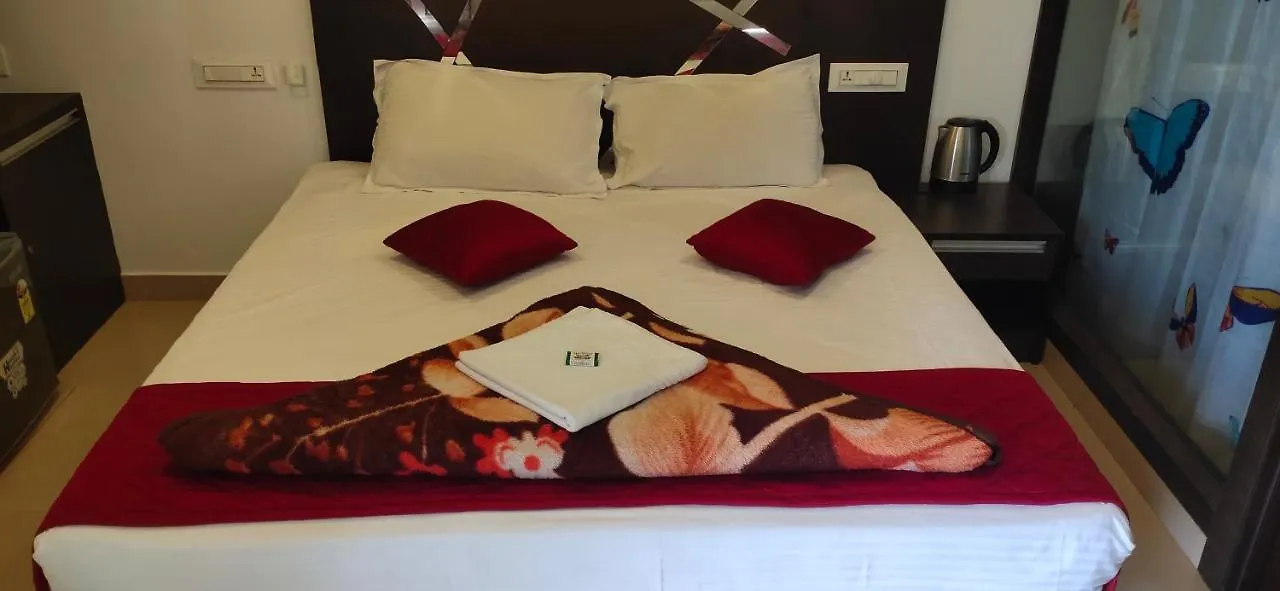 Traditional Kerala Villa مونار