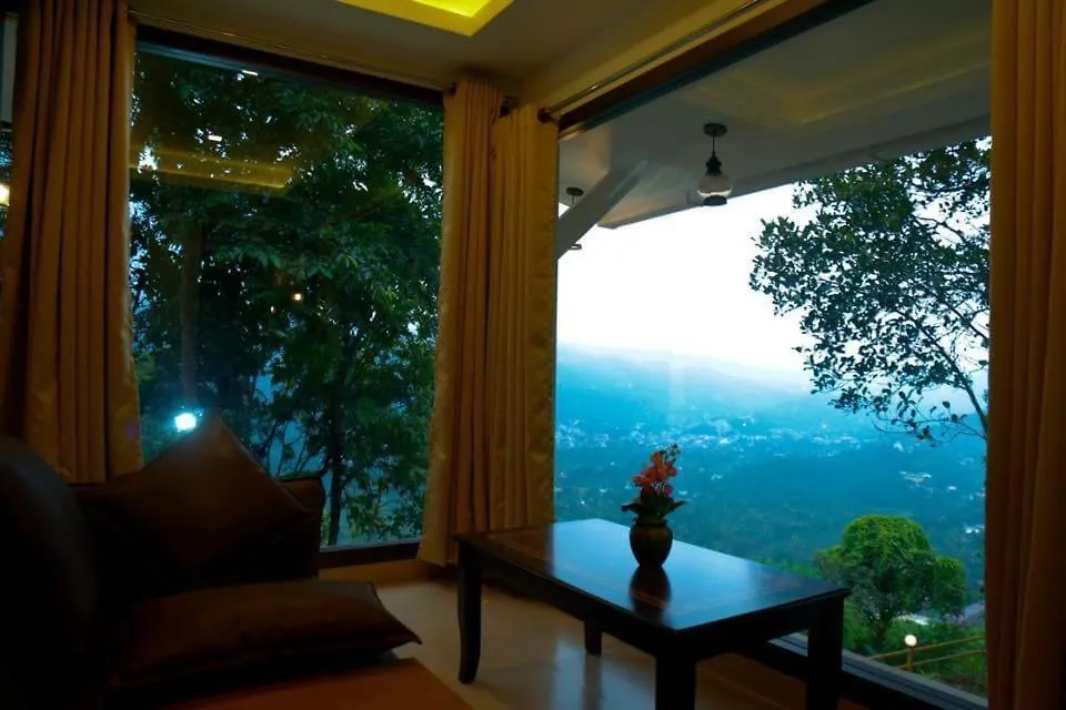Traditional Kerala Villa مونار 0*,